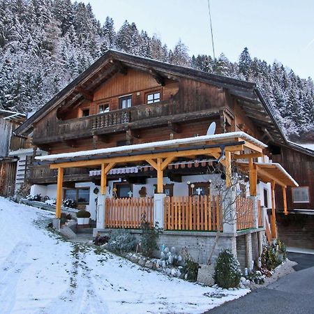 Beautiful Flat In Kaltenbach Near The Ski Area Exterior photo