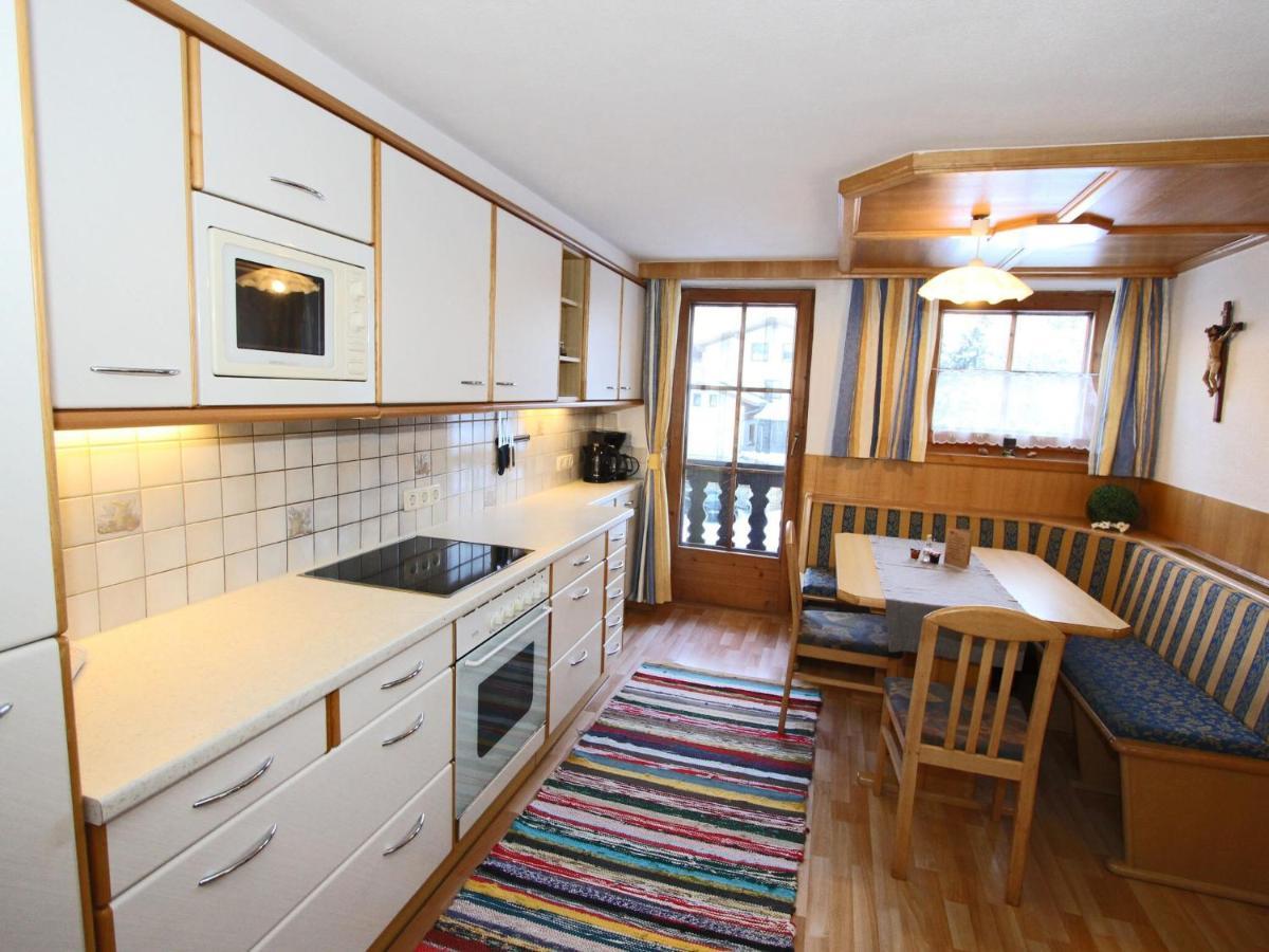 Beautiful Flat In Kaltenbach Near The Ski Area Exterior photo