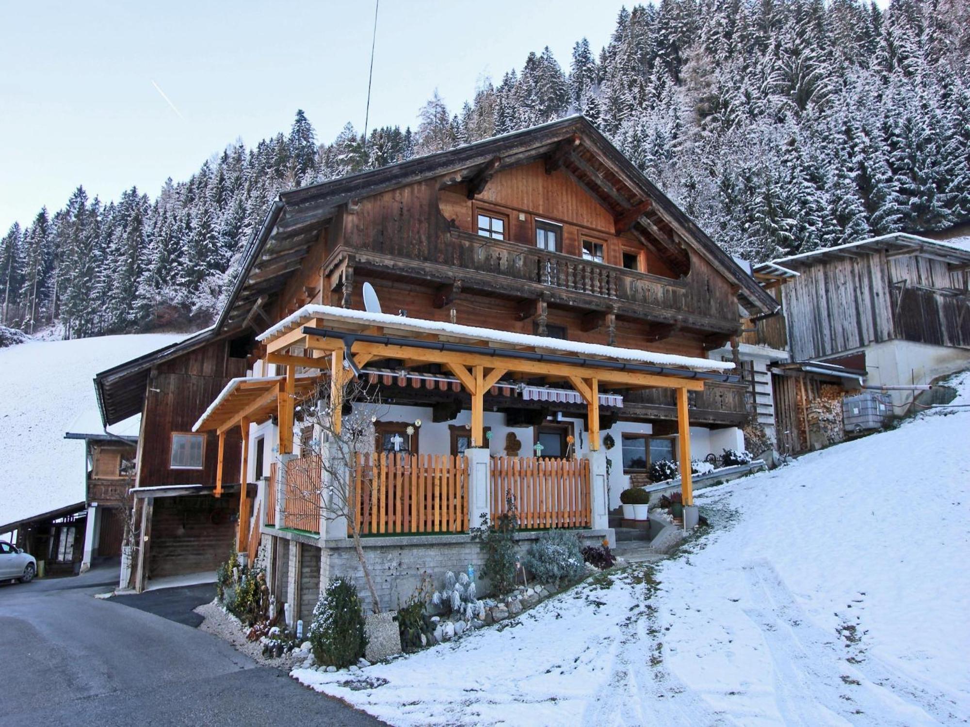 Beautiful Flat In Kaltenbach Near The Ski Area Exterior photo